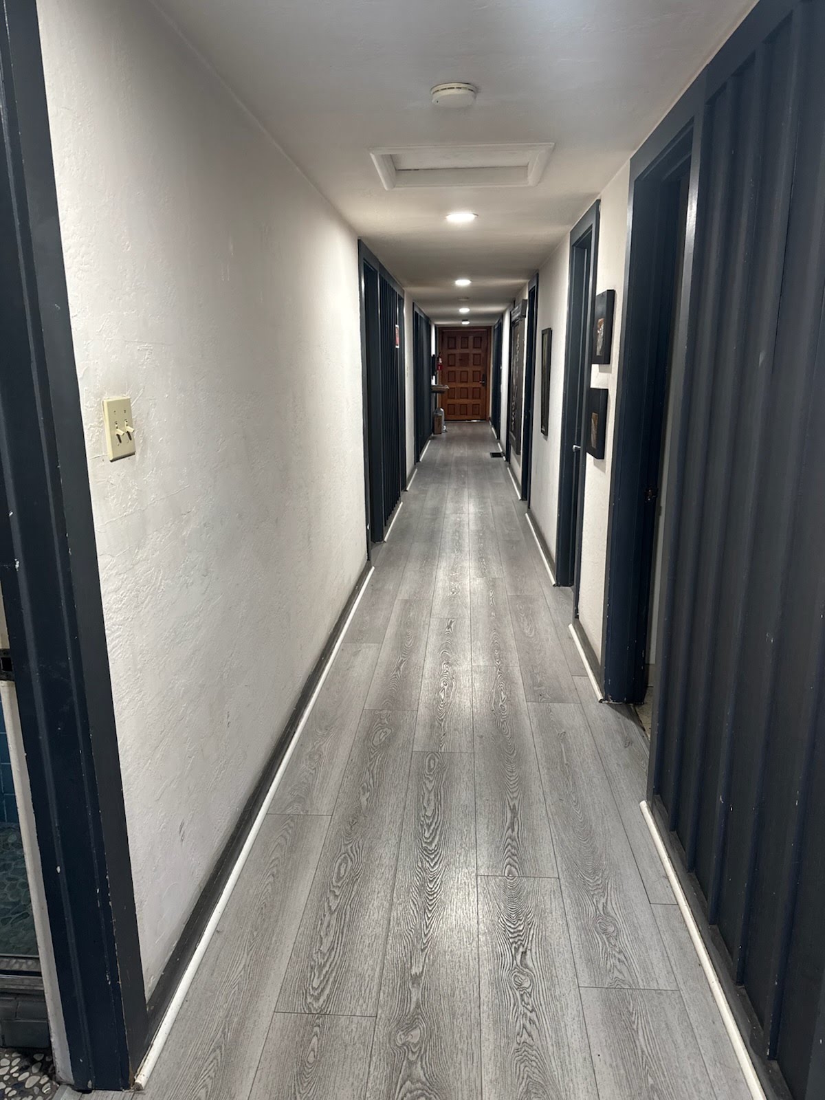 Hayward Care-Ready Home for Lease — hallway