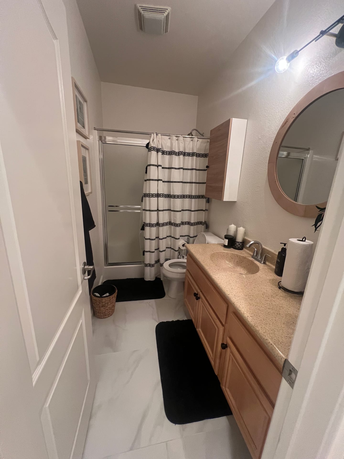 Hemet Care-Ready Home (Gated Community) — bathroom 3